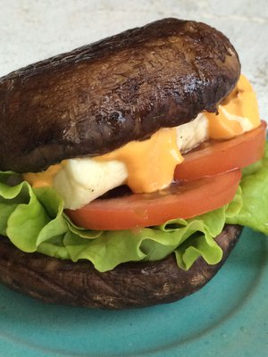 Hiillostettu sämpylä? Ei, vaan portobello!