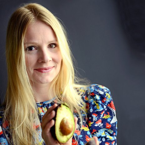 Pamela Tola rakastaa avokadoja. Kuva: <span class="photographer">Jukka Lehtinen</span>