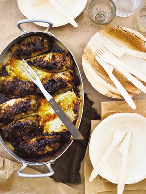 Lammaskaali pyörähtää tällä kertaa kääryleeksi. Kuva: <span class="photographer">Sami Repo.</span>