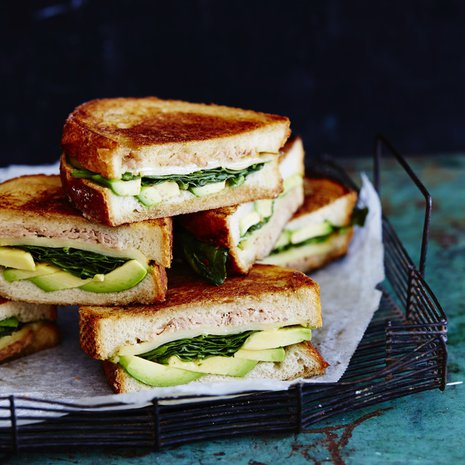 Tuna melt on tietysti tonnikala-voileipä. Kuva: <span class="photographer">Tuomas Kolehmainen</span>