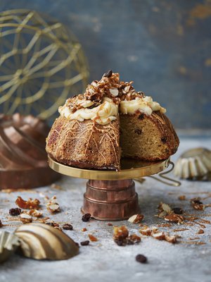 Mitä jos tänä vuonna juhlistaisit itsenäisyyspäivää upealla kakulla? Näissä resepteissä viehättää sekä niiden helppous, maku että ulkonäkö. 