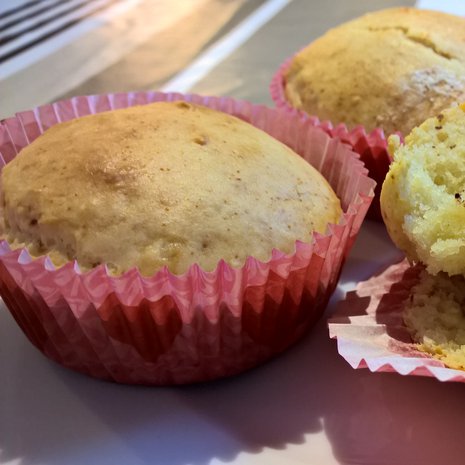 Zoomaa muffinin rakenteeseen: melko kuohkeaa! Kuva: <span class="photographer">Riikka Kaila</span>