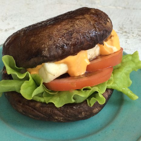 Hiillostettu sämpylä? Ei, vaan portobello!