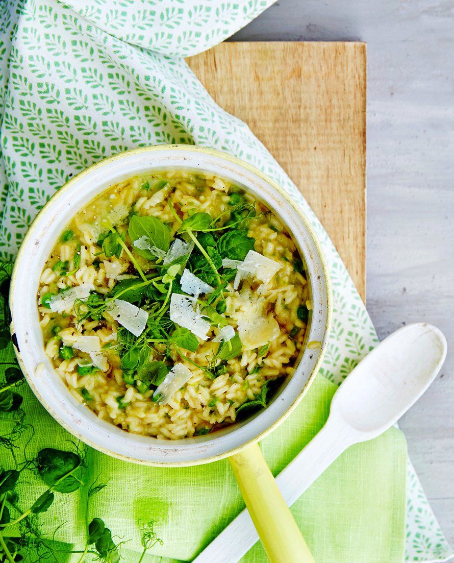 Hernerisotto on kesäinen versio Italian klassikosta. Kuva: <span class="photographer">Panu Pälviä</span>