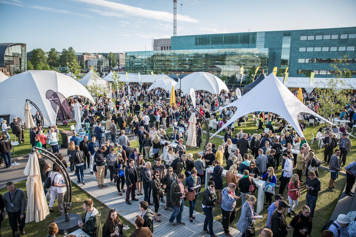 Taste of Helsinki on viimeistä kesää Kansalaistorilla. Kuva: Ville Malja