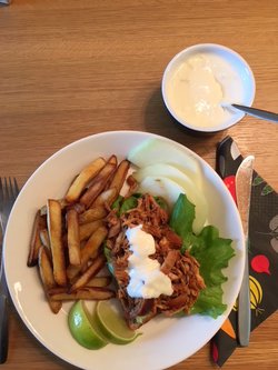 Bulled chicken ja maalaisranskalaiset