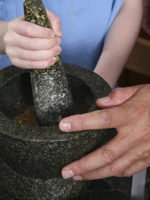 Superisä tekee arkenakin rubia. Kuva: <span class="photographer">IStockphoto.</span>