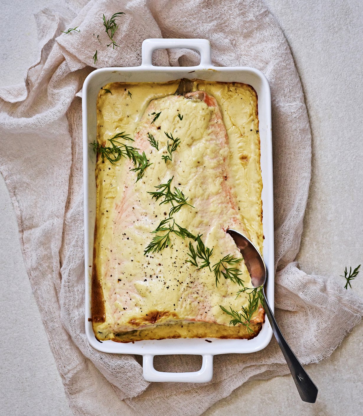 lohi uunissa crème fraiche