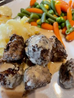 Lihapullat sesongin hirvenlihasta