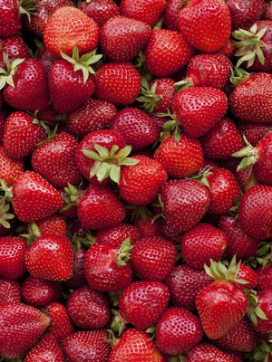 Suonenjoen mansikkafestivaali on perinteinen marjajuhla. Kuvat: Istockphoto.