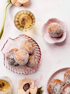 Munkkitaikina on joustava kaveri. Sen leipominen on helpompaa kuin uskotkaan.