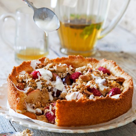 Granolat tarjotaan kakusta luksusaamiaisella. Kuva: Arto Vuohelainen