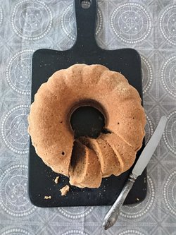 Tuoksuvaa maustekakkua kahvitteluun