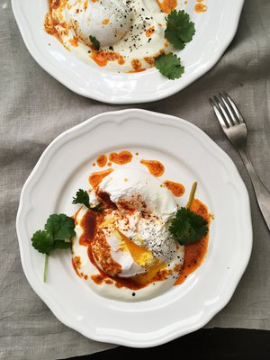 Uppomunat turkkilaisittain! Linkin gilbir-aamiaismunien reseptiin löydät jutusta.