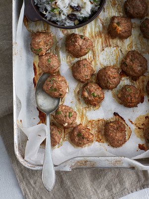 Arkiruokaklassikossa maistuu nyt Lähi-itä. Kuva: <span class="photographer">Anna Huovinen.</span>